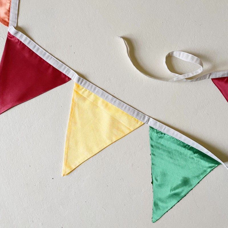 BANDERIN MULTICOLOR - 1