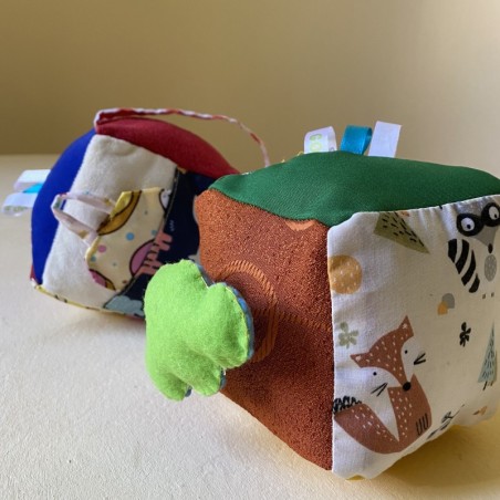 Cubo sensorial - 3
